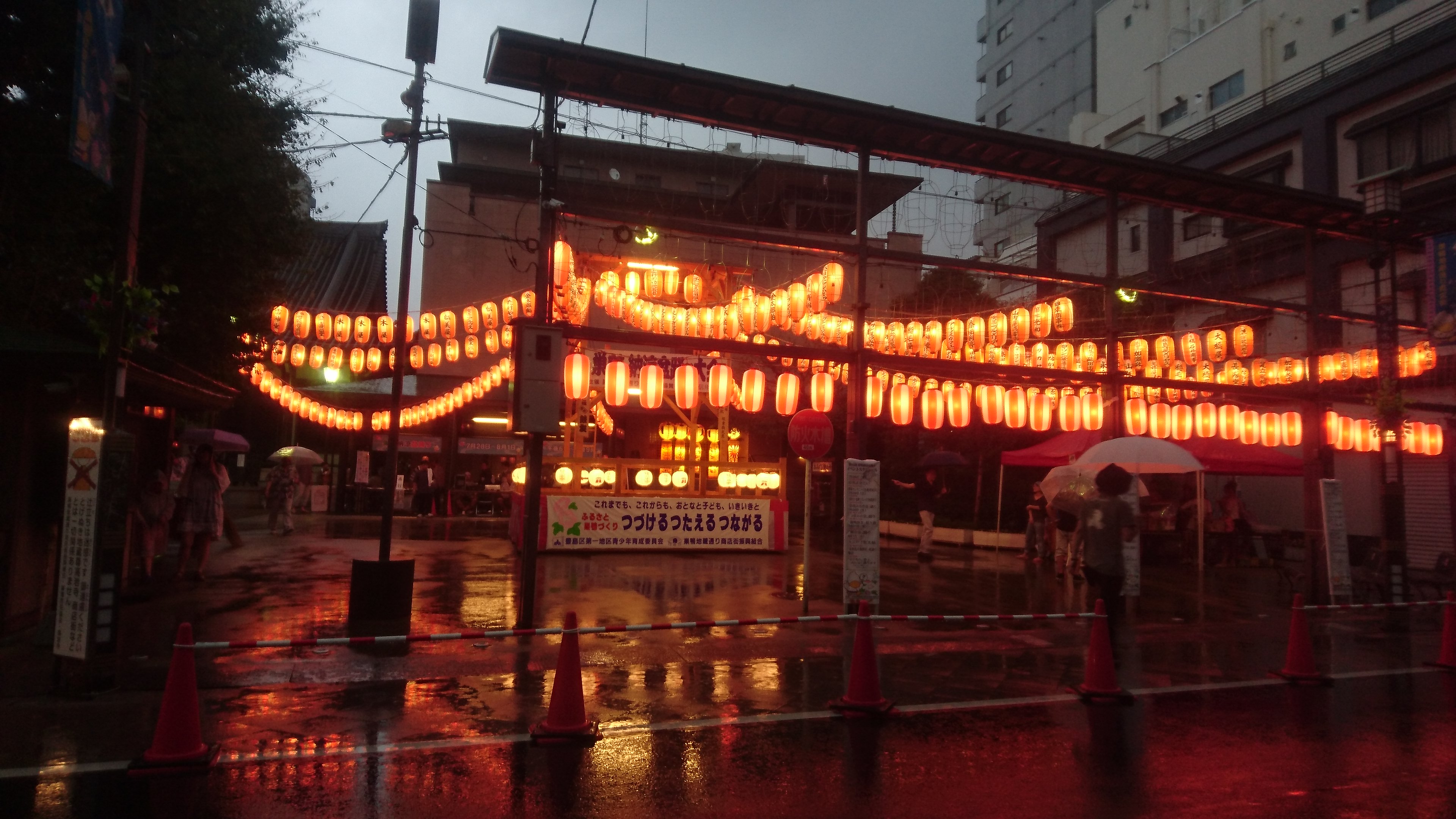 巣鴨納涼盆踊り 最終日 雨天決行