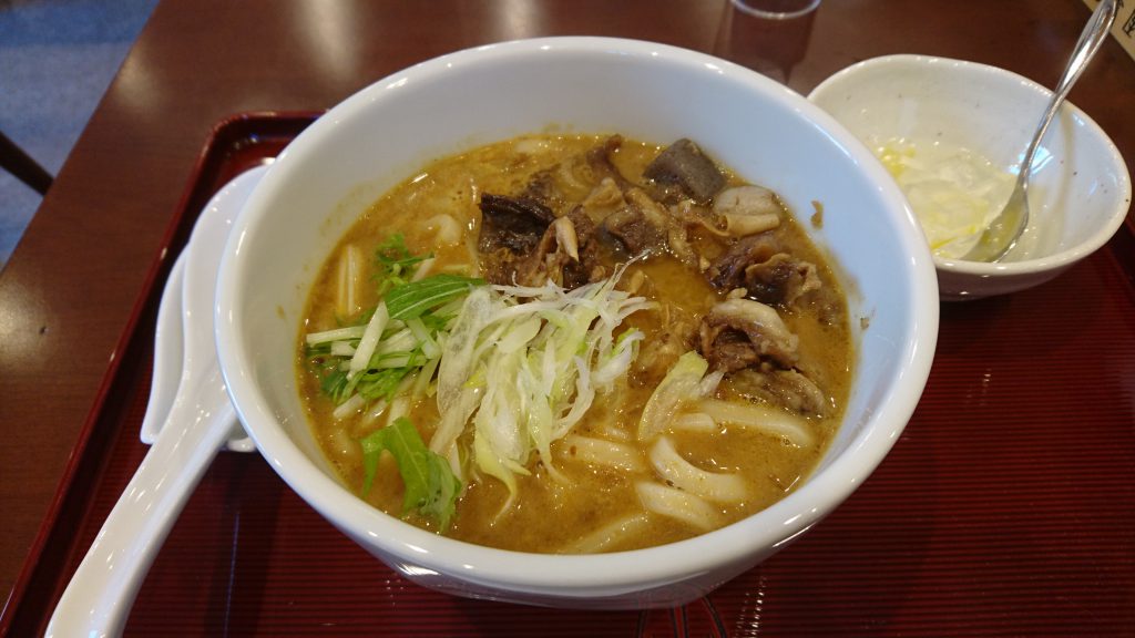 新装オープンの古奈屋で牛すじカレーうどんを食べてきた